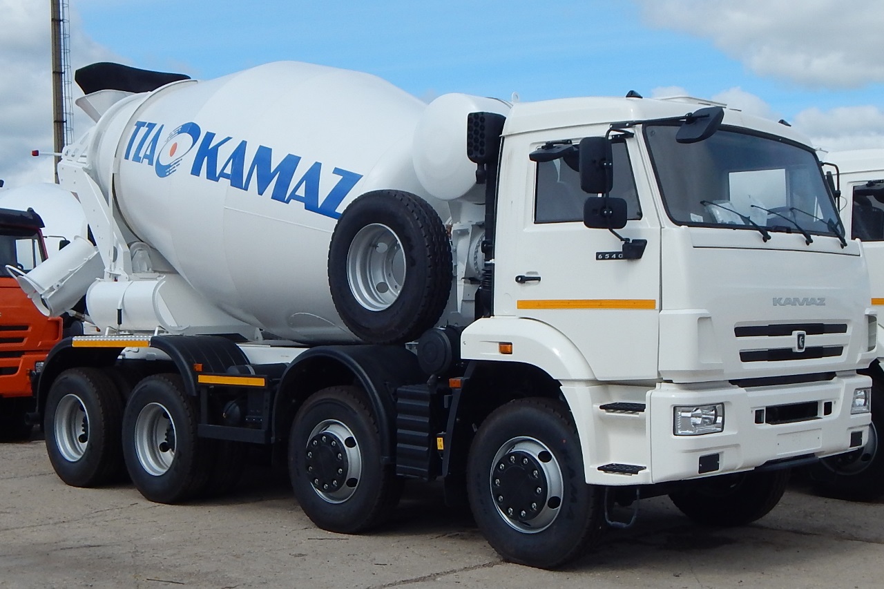 Автобетоносмеситель 5814Y7-01